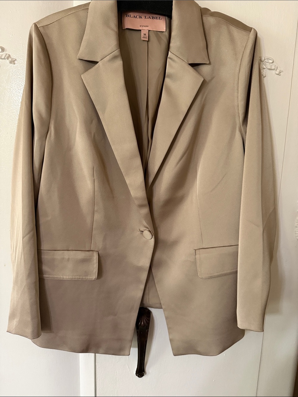 Black Label Beige Single-Button Women's Blazer